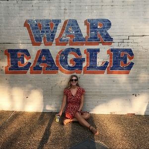 Meet your Posher, Lauren